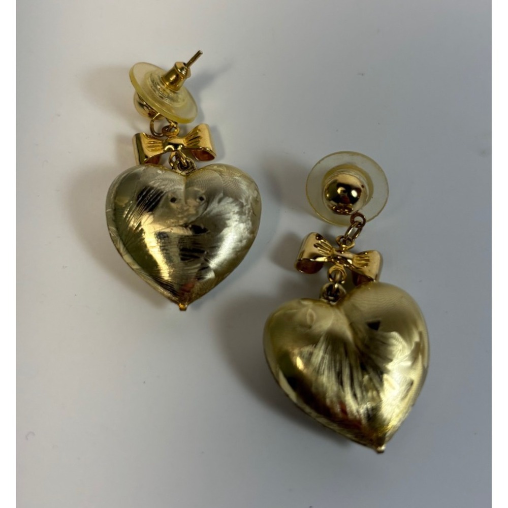 Earrings Vintage Puffy Heart Gold‎ Tone